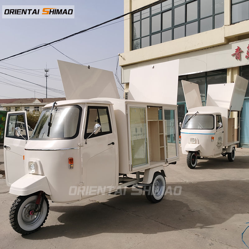 Tuk Tuk ລົດບັນທຸກອາຫານ